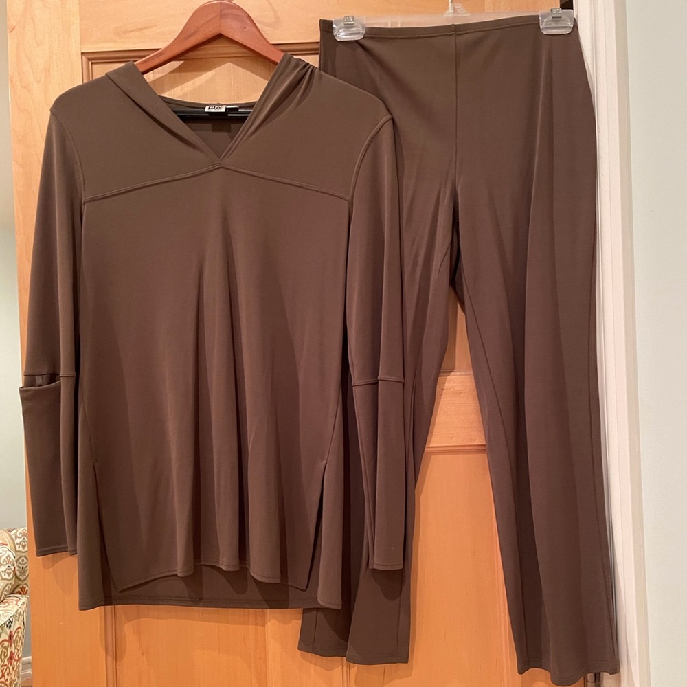 Max studio casual set in army green size S